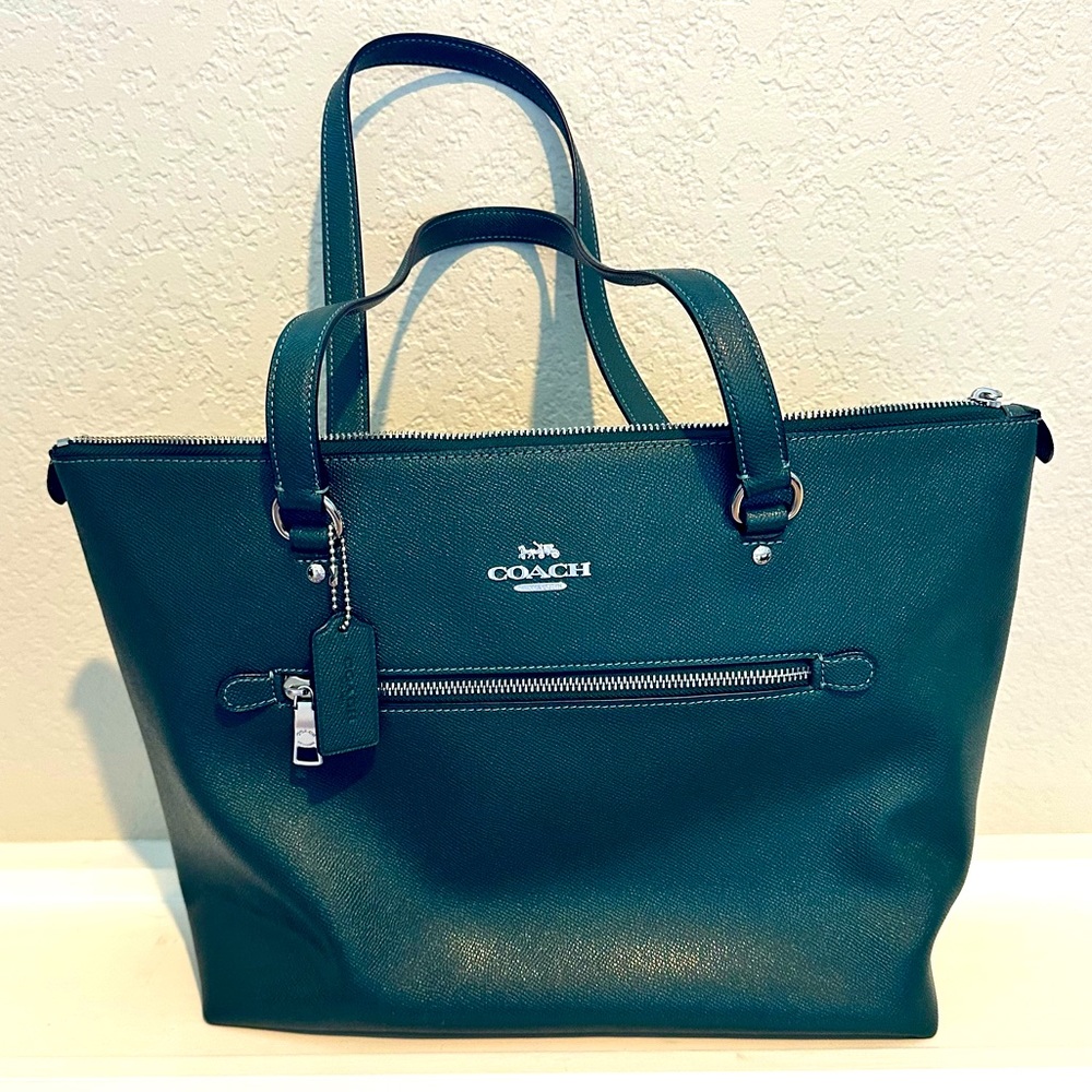 Coach Gallery Zip Top Tote Green Large